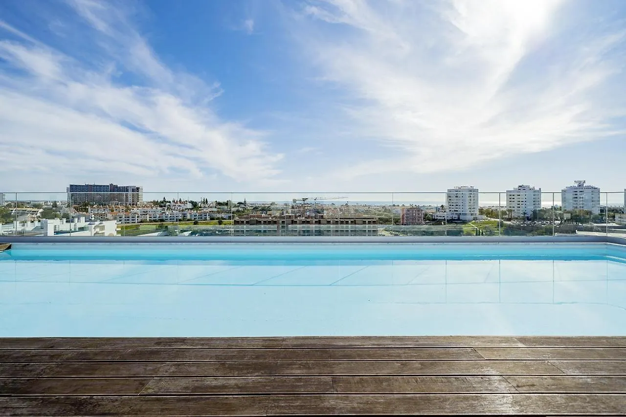 Modern 2 Bed Apartment - Albufeira - Roof Top Pool