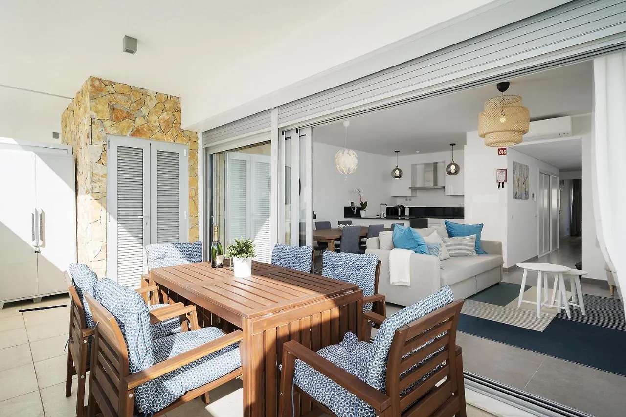 Modern 2 Bed Apartment - Albufeira - Roof Top Pool 0*,